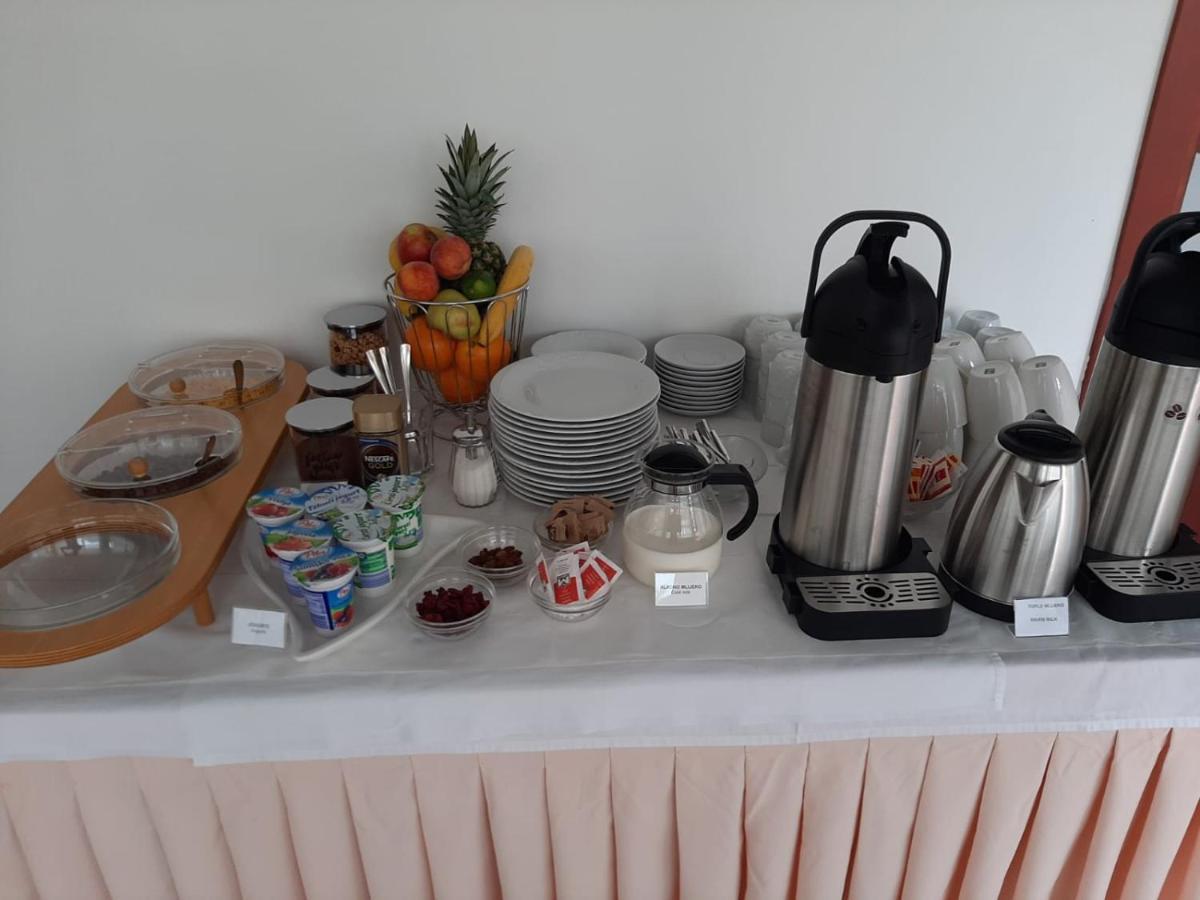 Hotel Tamaris Нови-Винодолски Экстерьер фото
