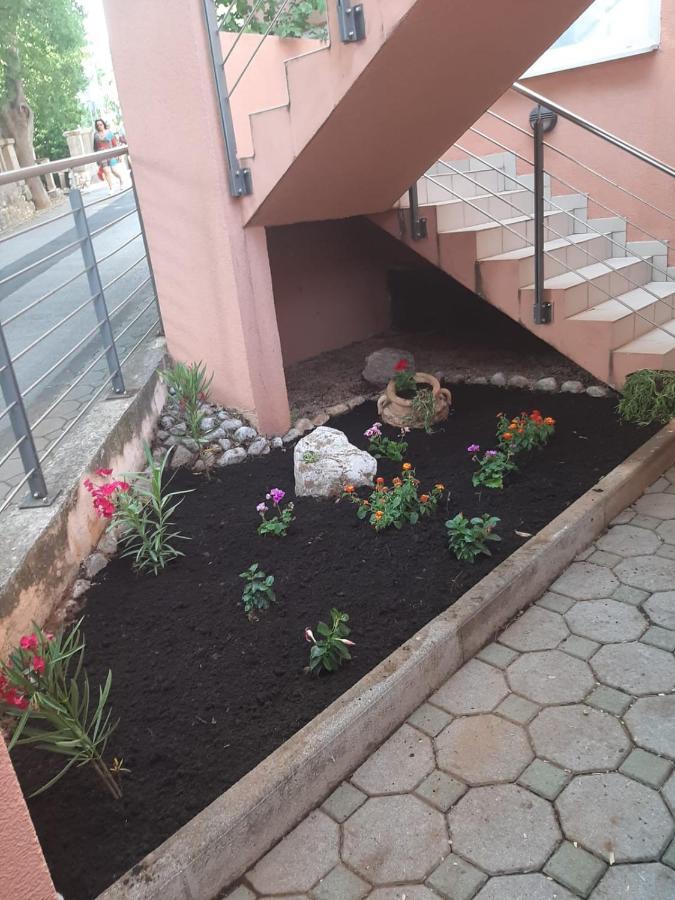 Hotel Tamaris Нови-Винодолски Экстерьер фото